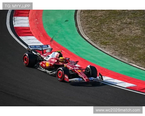 F1赛季最新动态：梅赛德斯车队力争突破 红牛与法拉利的激烈角逐
